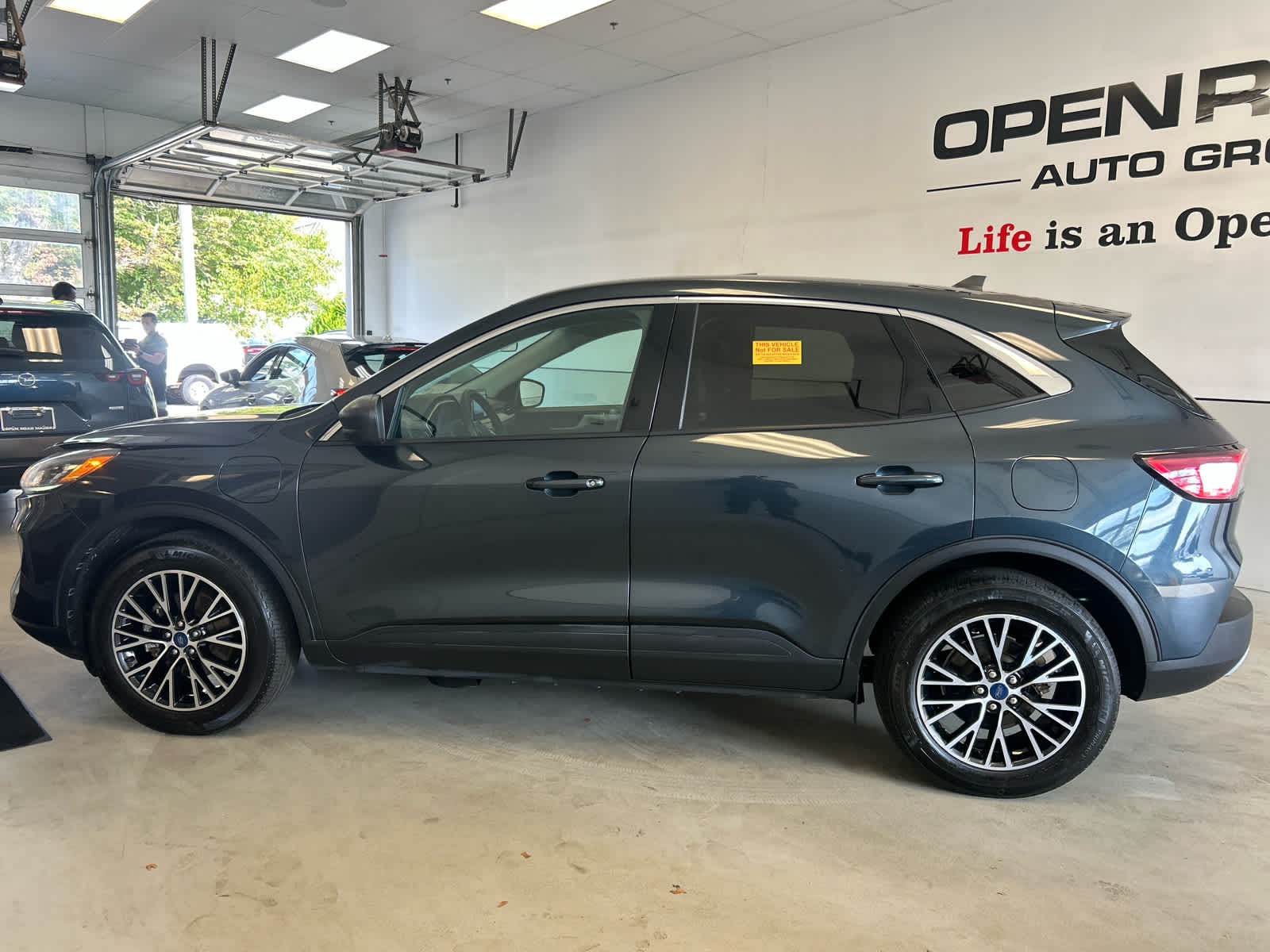 2022 Ford Escape SE Plug-In Hybrid FWD