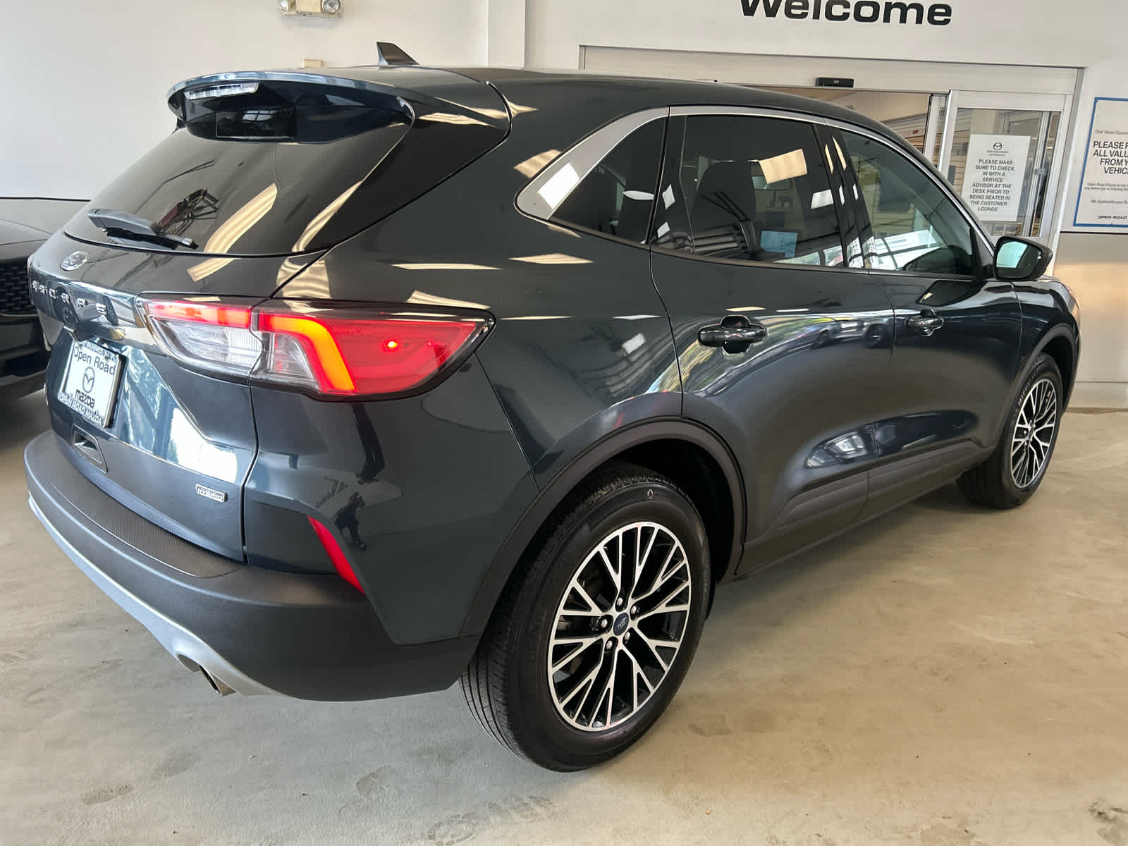 2022 Ford Escape SE Plug-In Hybrid FWD