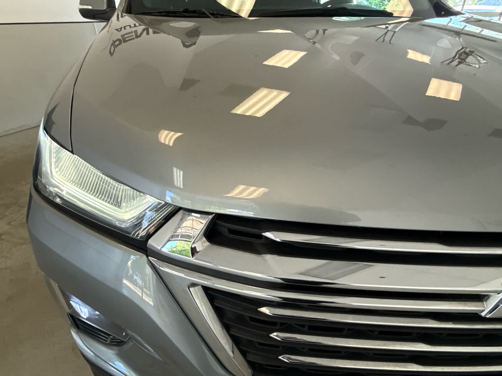2023 Chevrolet Traverse AWD 4dr LT Leather