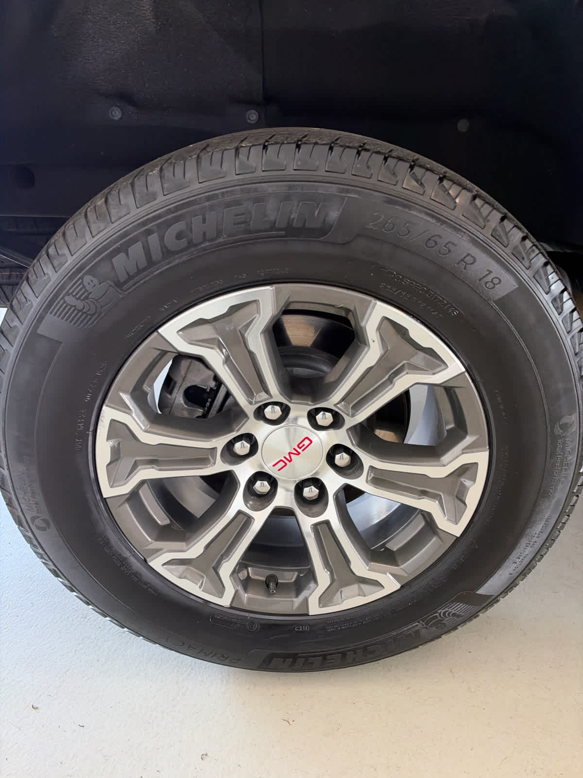 2025 GMC Sierra 1500 4WD Crew Cab 147 SLT