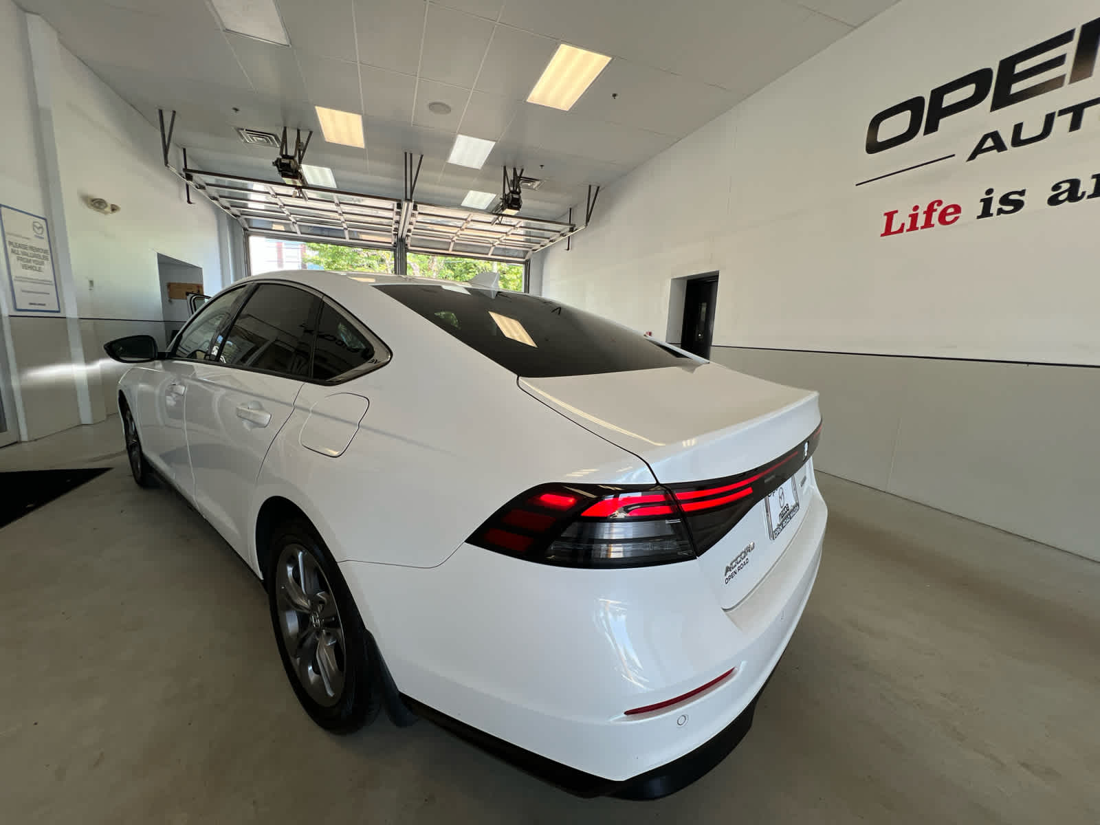 2023 Honda Accord Hybrid EX-L Sedan