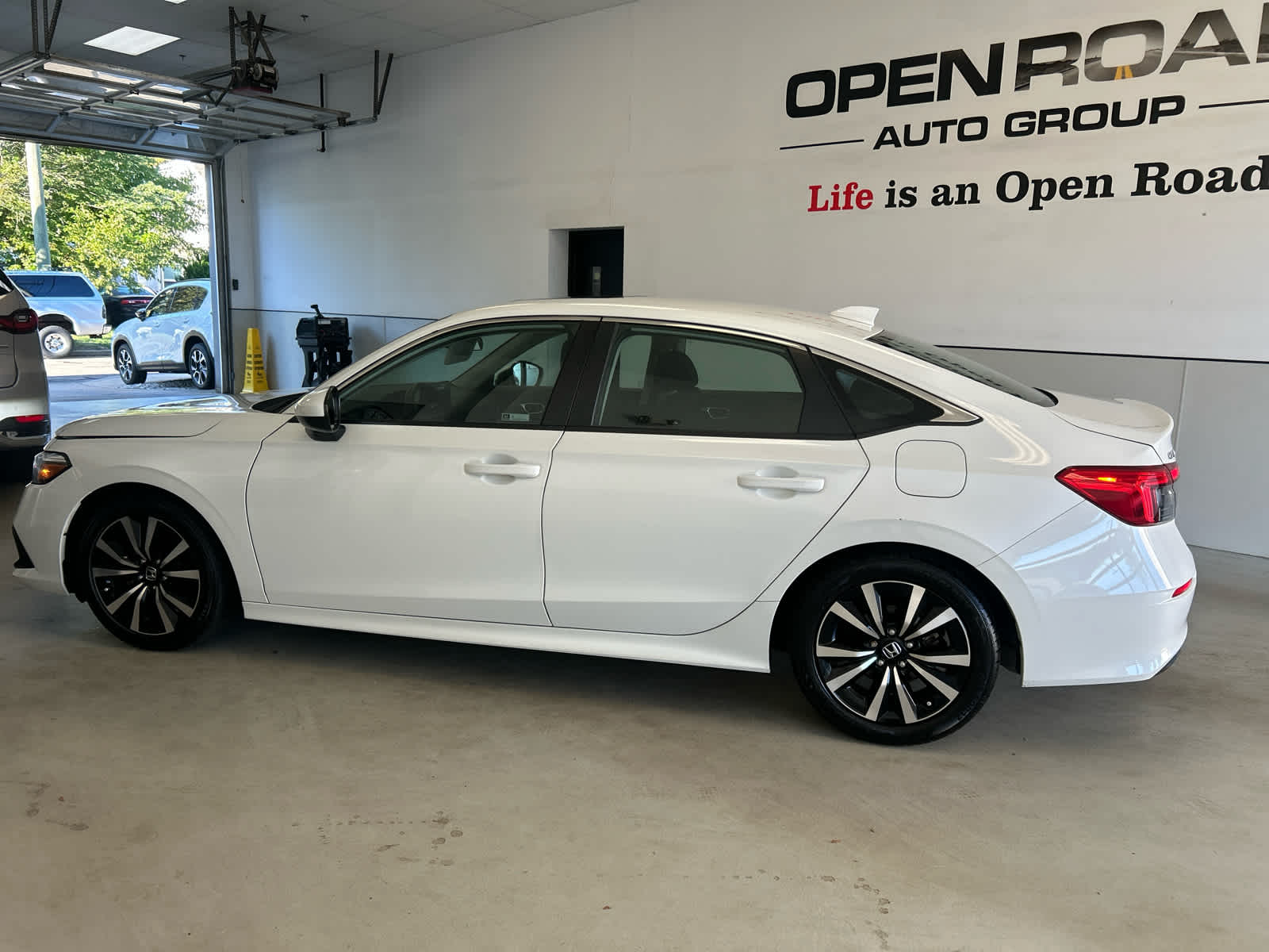 2024 Honda Civic EX CVT