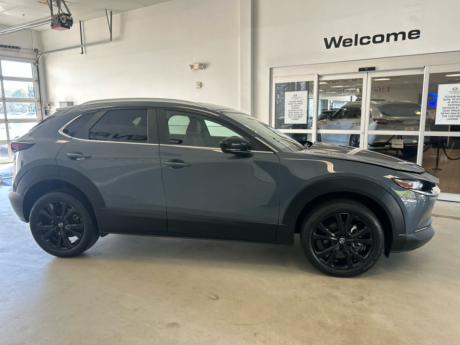 2023 Mazda Mazda CX-30 2.5 S Carbon Edition AWD