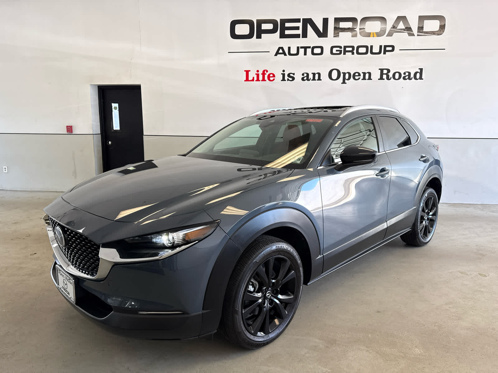 2023 Mazda Mazda CX-30 2.5 S Carbon Edition AWD