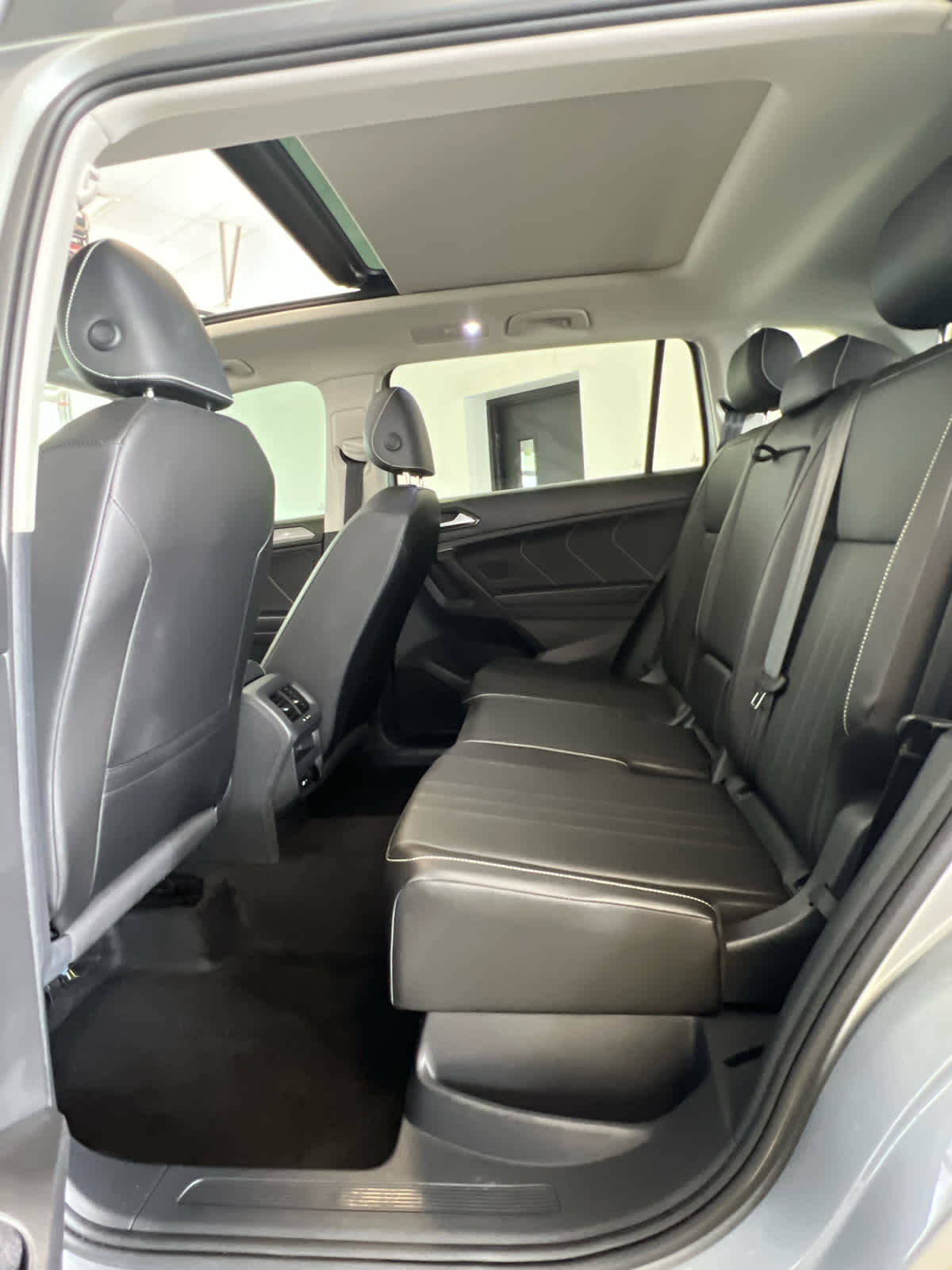 2023 Volkswagen Tiguan 2.0T SE 4MOTION