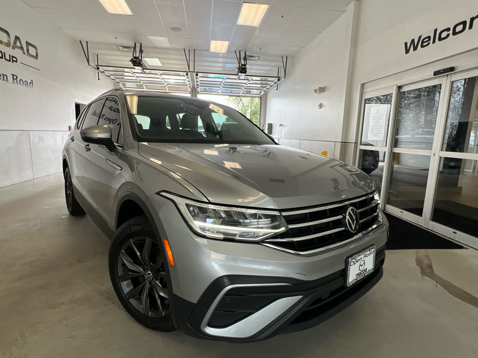 2023 Volkswagen Tiguan 2.0T SE 4MOTION