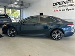 2018 Toyota Camry SE Auto