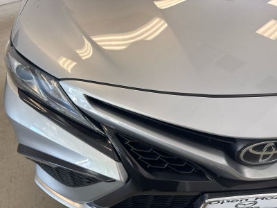 2021 Toyota Camry XSE Auto