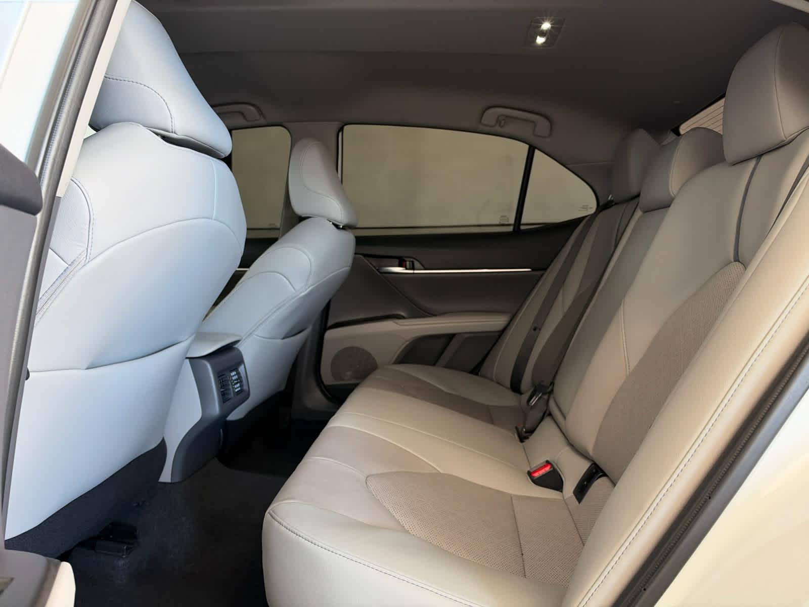 2024 Toyota Camry XSE Auto