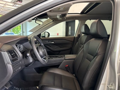 2023 Nissan Rogue AWD SV