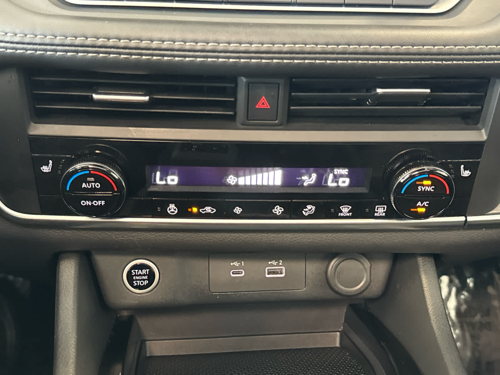 2023 Nissan Rogue AWD SV
