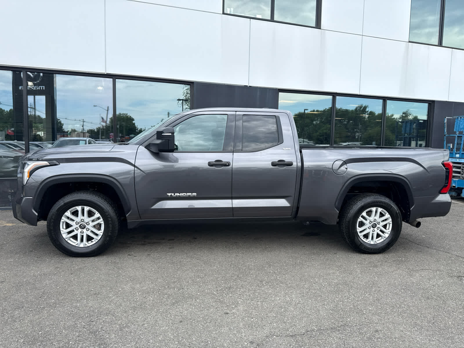 2022 Toyota Tundra SR5 Double Cab 6.5 Bed