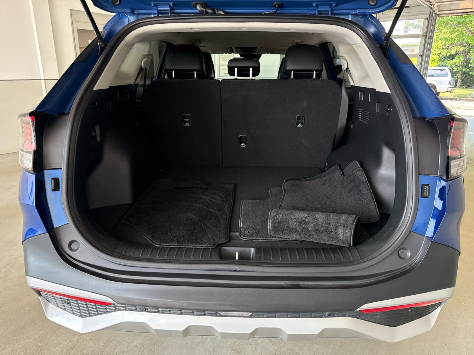 2023 Kia Sportage EX FWD