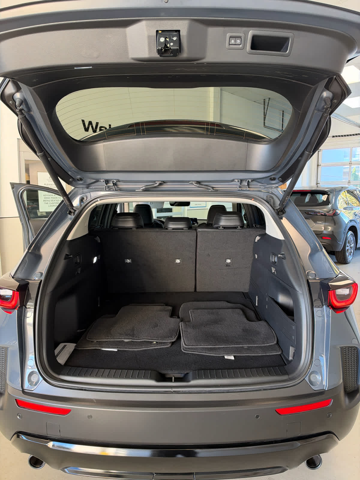 2026 Mazda Mazda CX-50 Hybrid Premium AWD