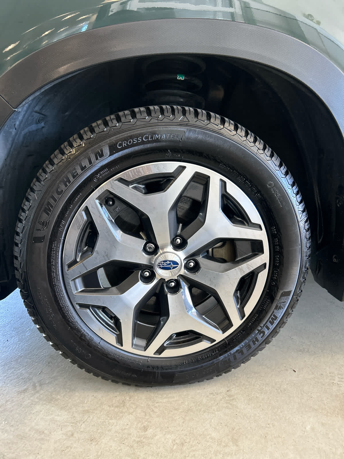 2024 Subaru Forester Premium AWD