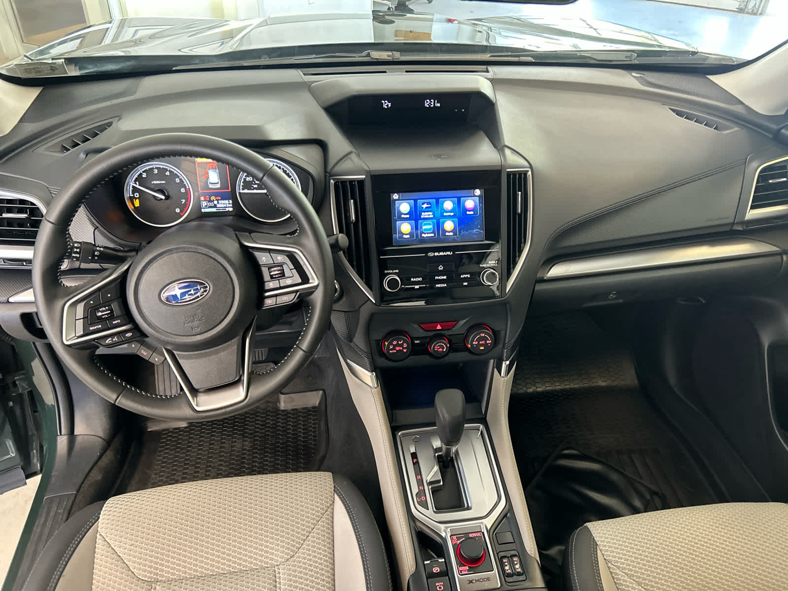 2024 Subaru Forester Premium AWD