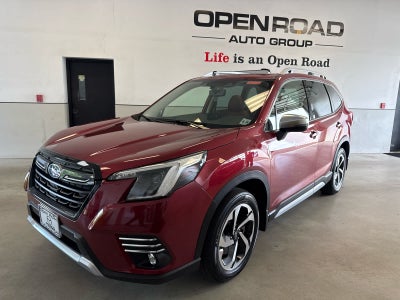 2023 Subaru Forester Touring CVT
