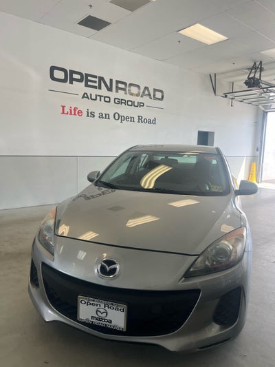 2013 Mazda MAZDA3 4dr Sdn Auto i Sport