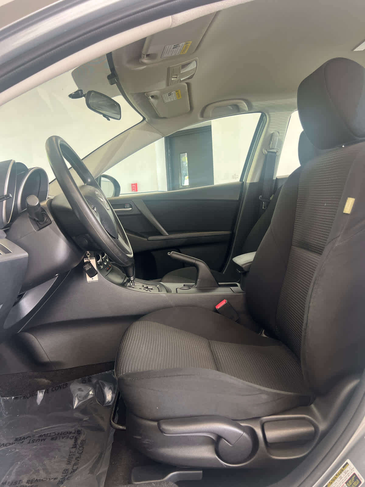 2013 Mazda MAZDA3 4dr Sdn Auto i Sport