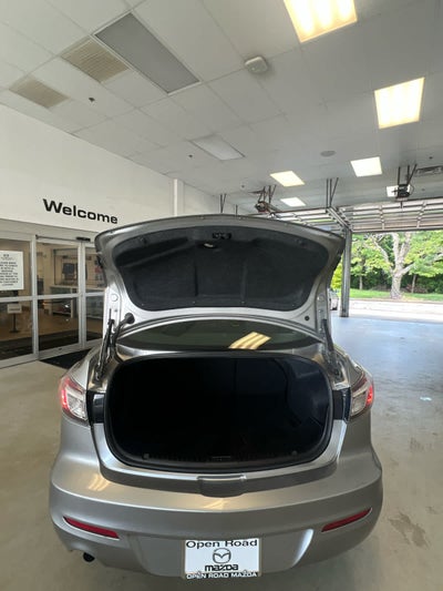2013 Mazda MAZDA3 4dr Sdn Auto i Sport