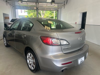 2013 Mazda MAZDA3 4dr Sdn Auto i Sport