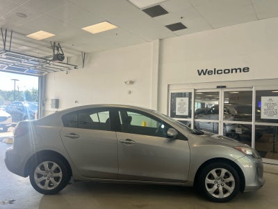 2013 Mazda MAZDA3 4dr Sdn Auto i Sport