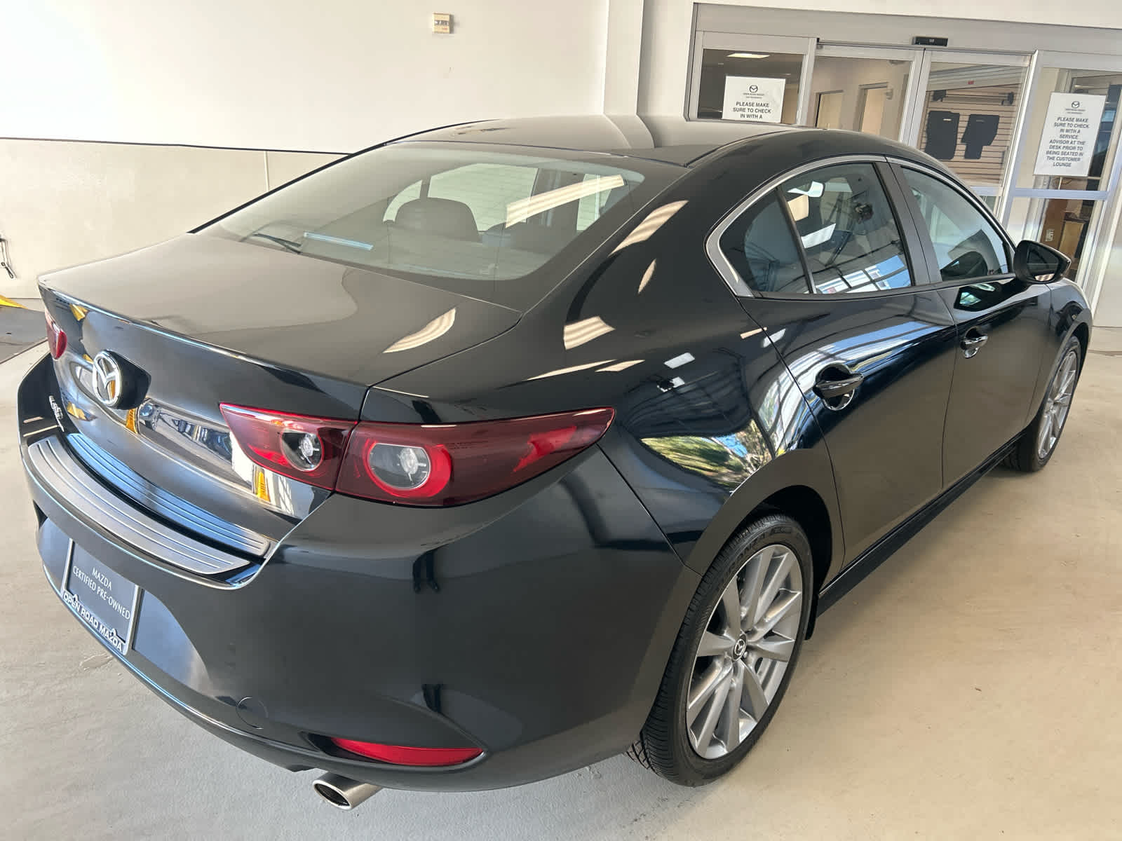 2026 Mazda MAZDA3 2.5 S Preferred FWD
