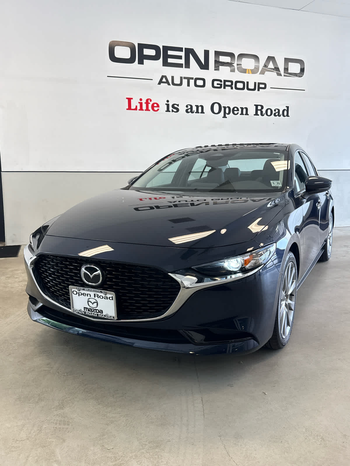 2026 Mazda MAZDA3 2.5 S Preferred FWD