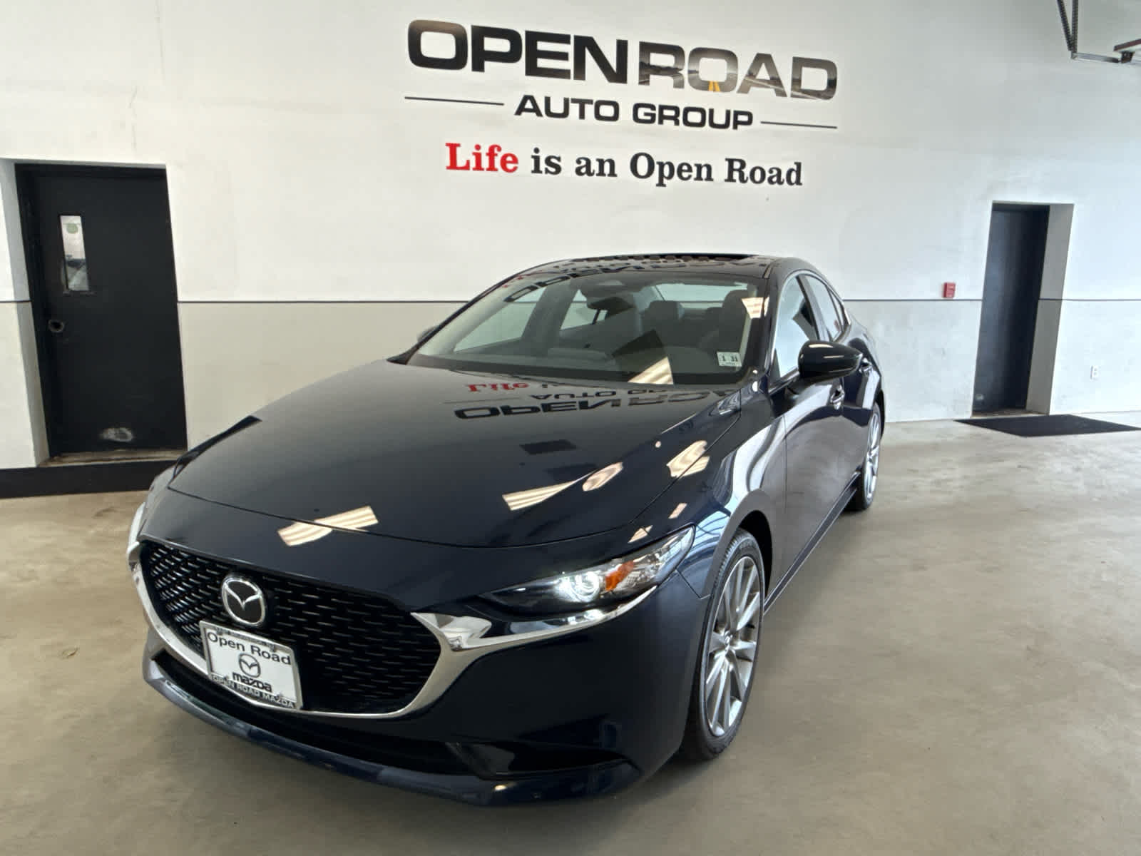 2026 Mazda MAZDA3 2.5 S Preferred FWD
