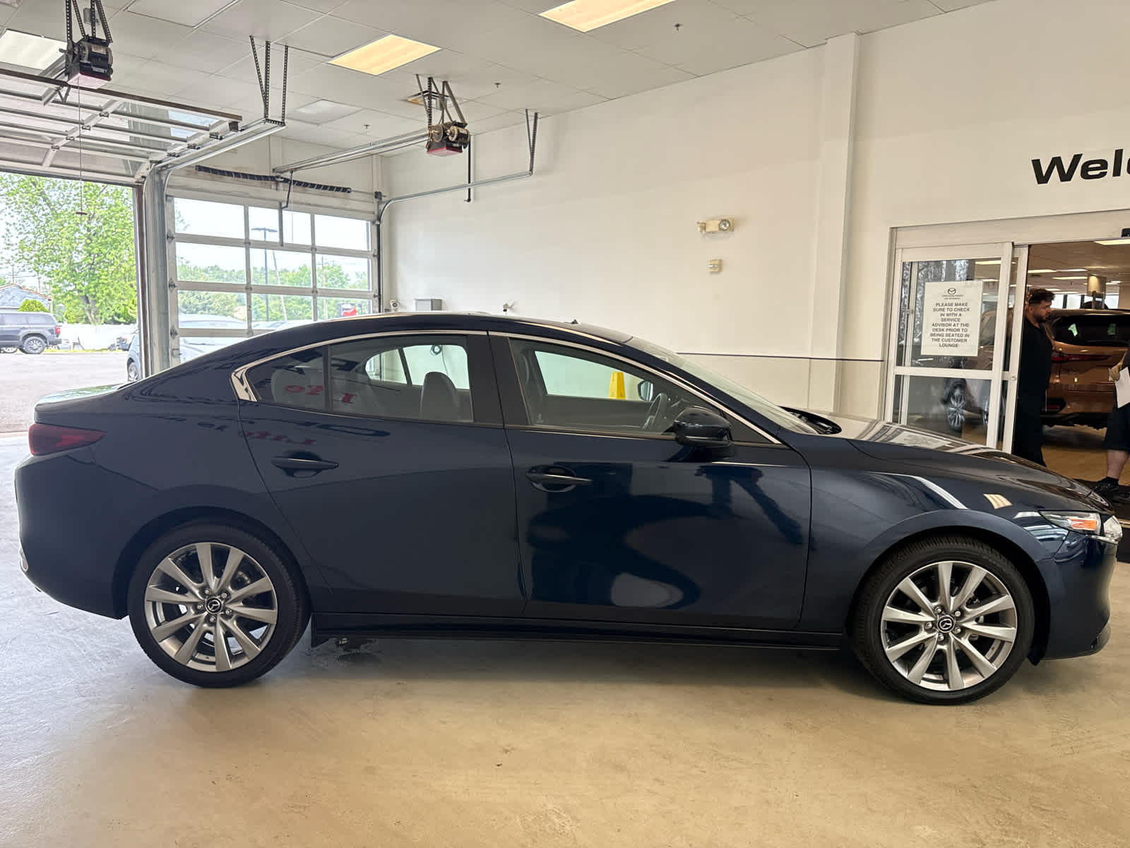 2026 Mazda MAZDA3 2.5 S Preferred FWD