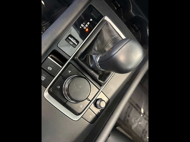 2026 Mazda MAZDA3 2.5 S Preferred FWD