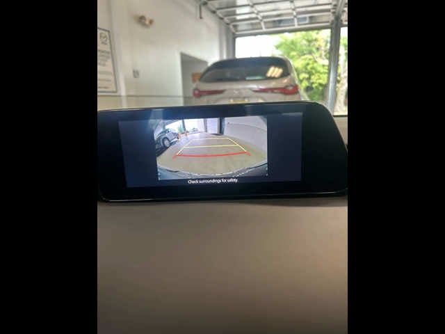 2026 Mazda MAZDA3 2.5 S Preferred FWD