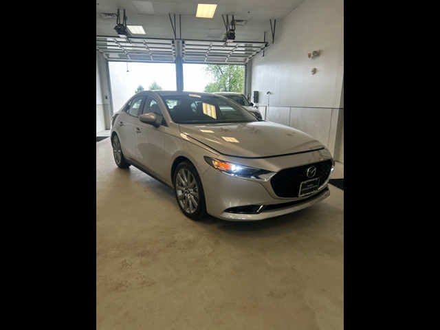 2026 Mazda MAZDA3 2.5 S Preferred FWD