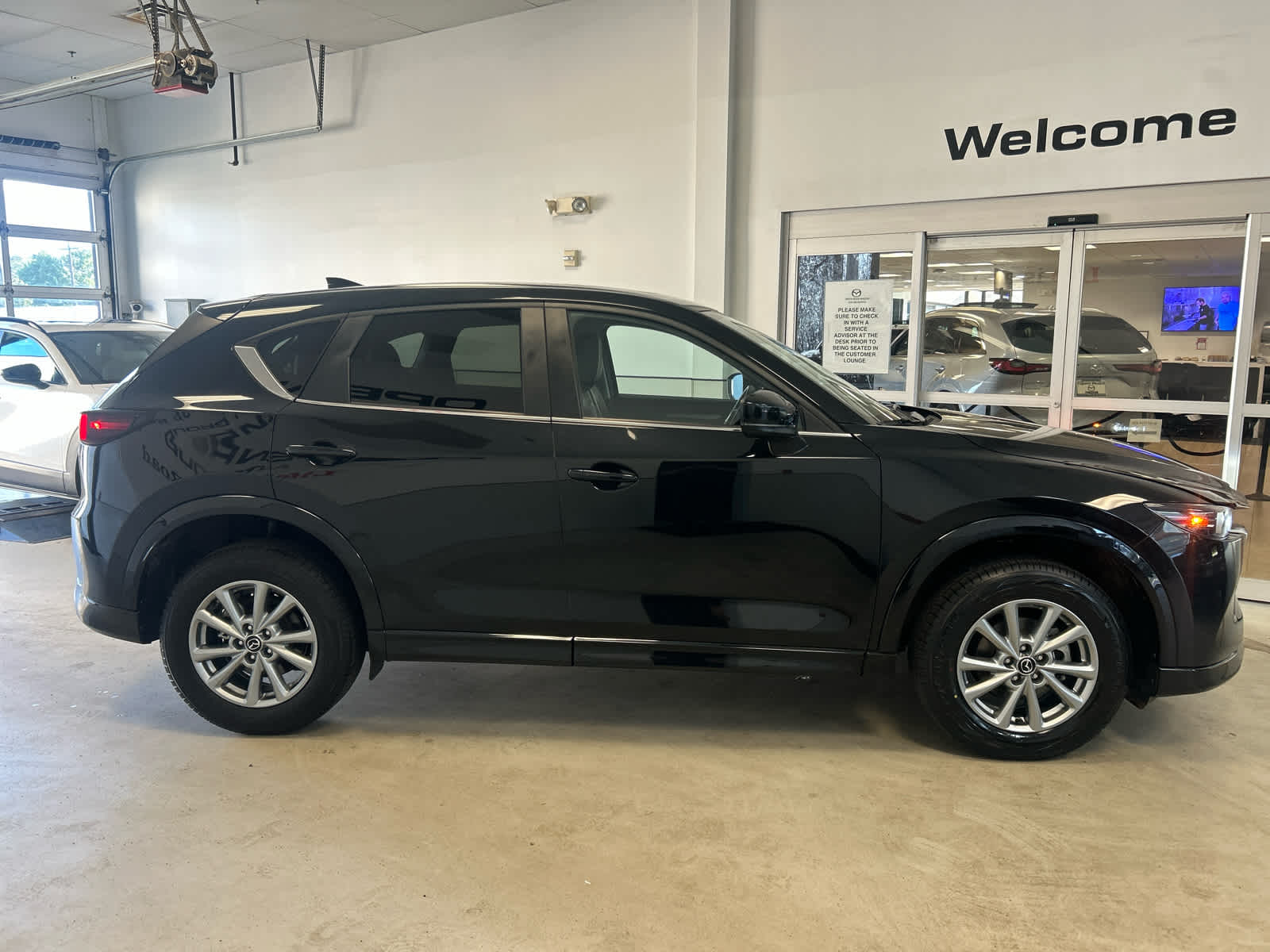 2024 Mazda Mazda CX-5 2.5 S Preferred Package AWD