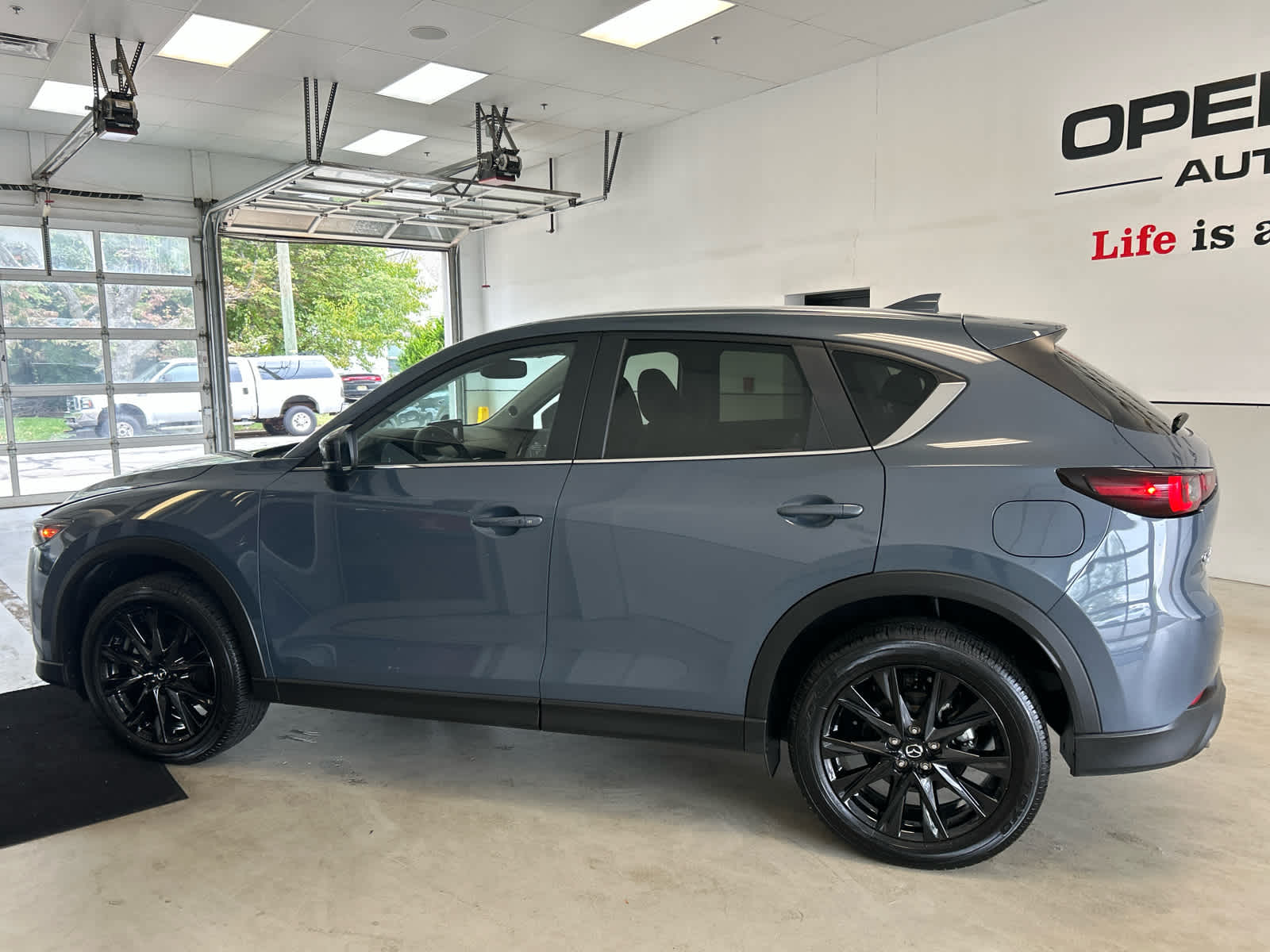 2025 Mazda Mazda CX-5 2.5 S Carbon Edition AWD