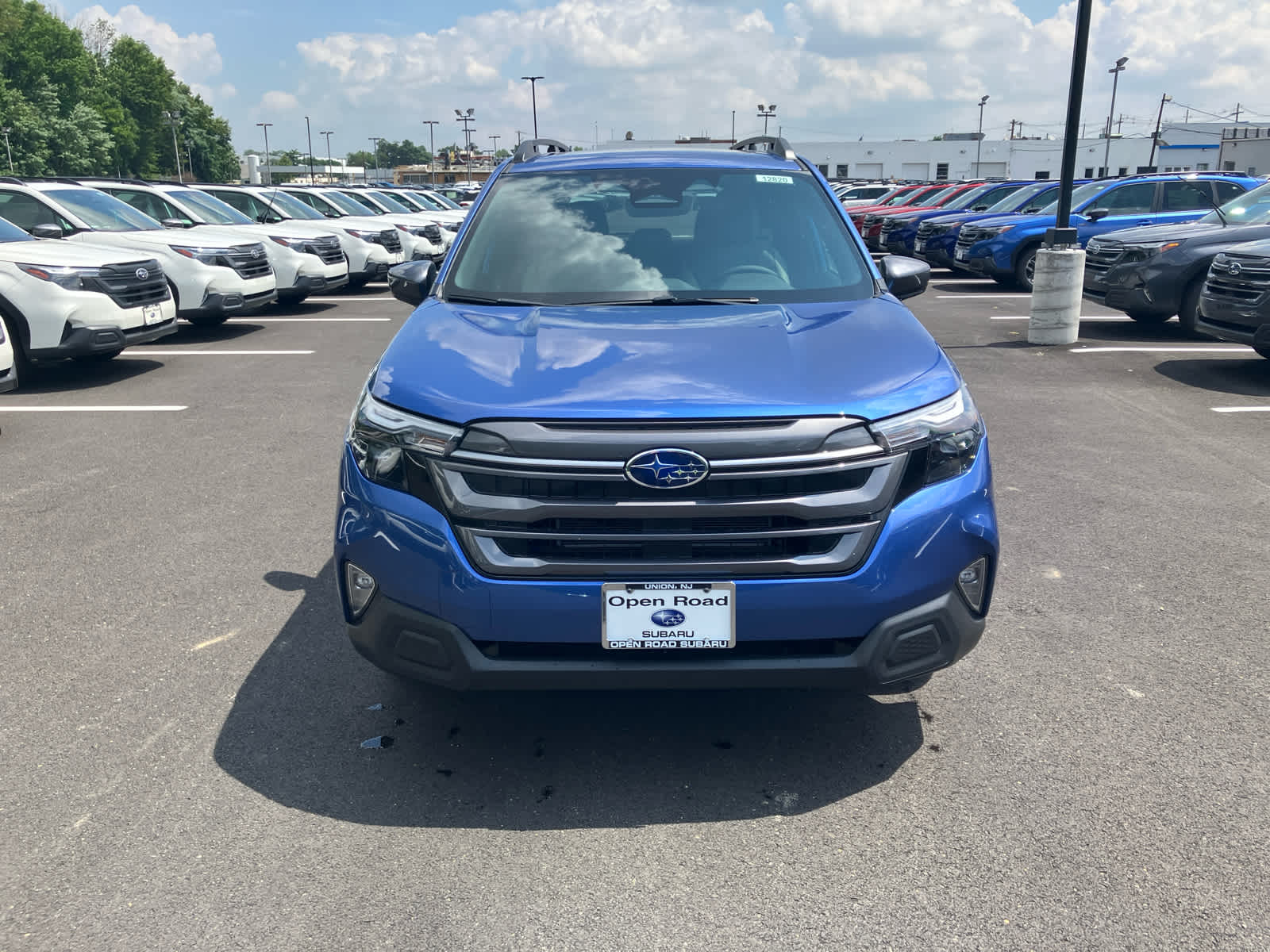 2026 Subaru FORESTER Premium Hybrid