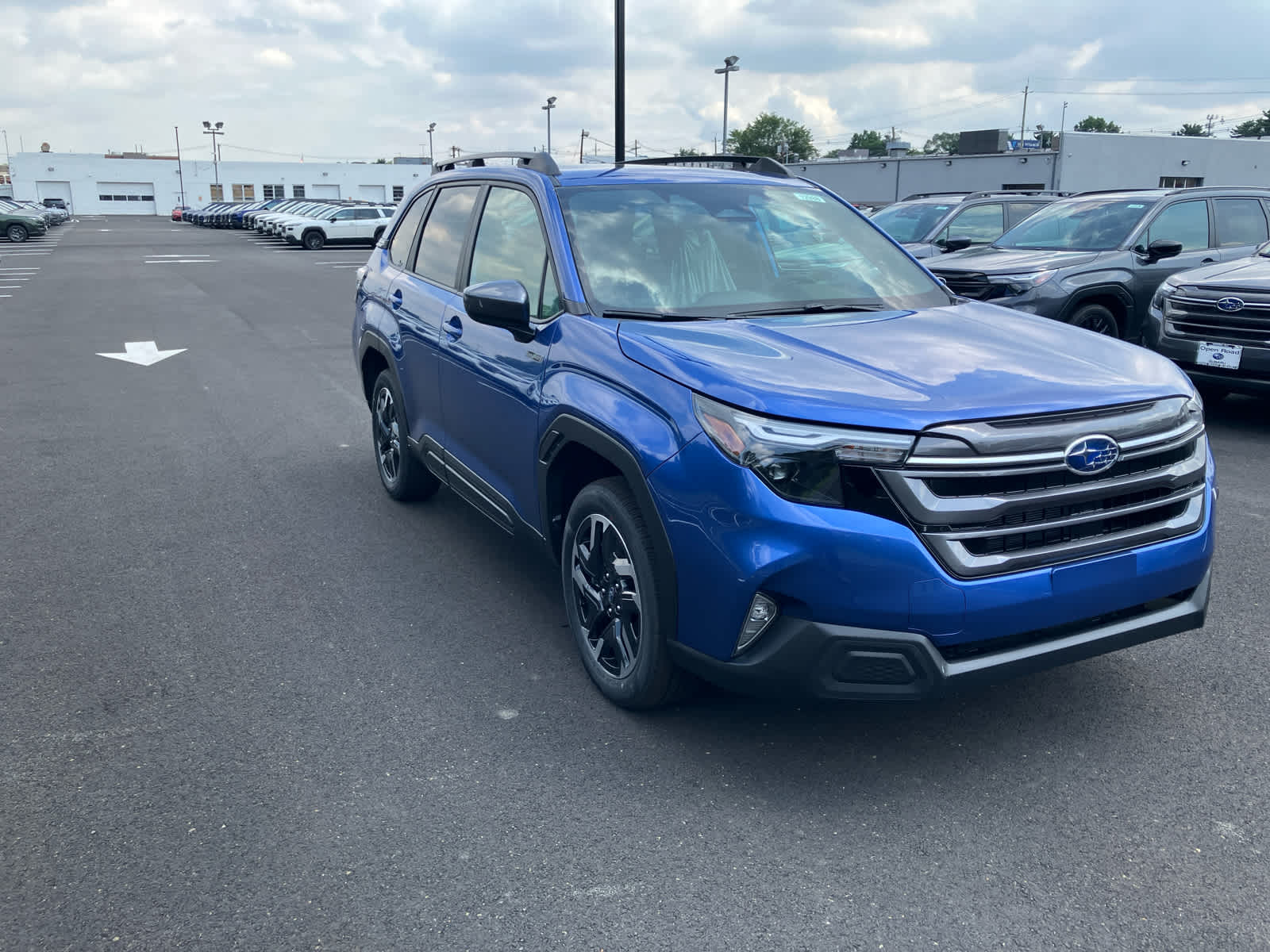 2026 Subaru FORESTER Premium Hybrid