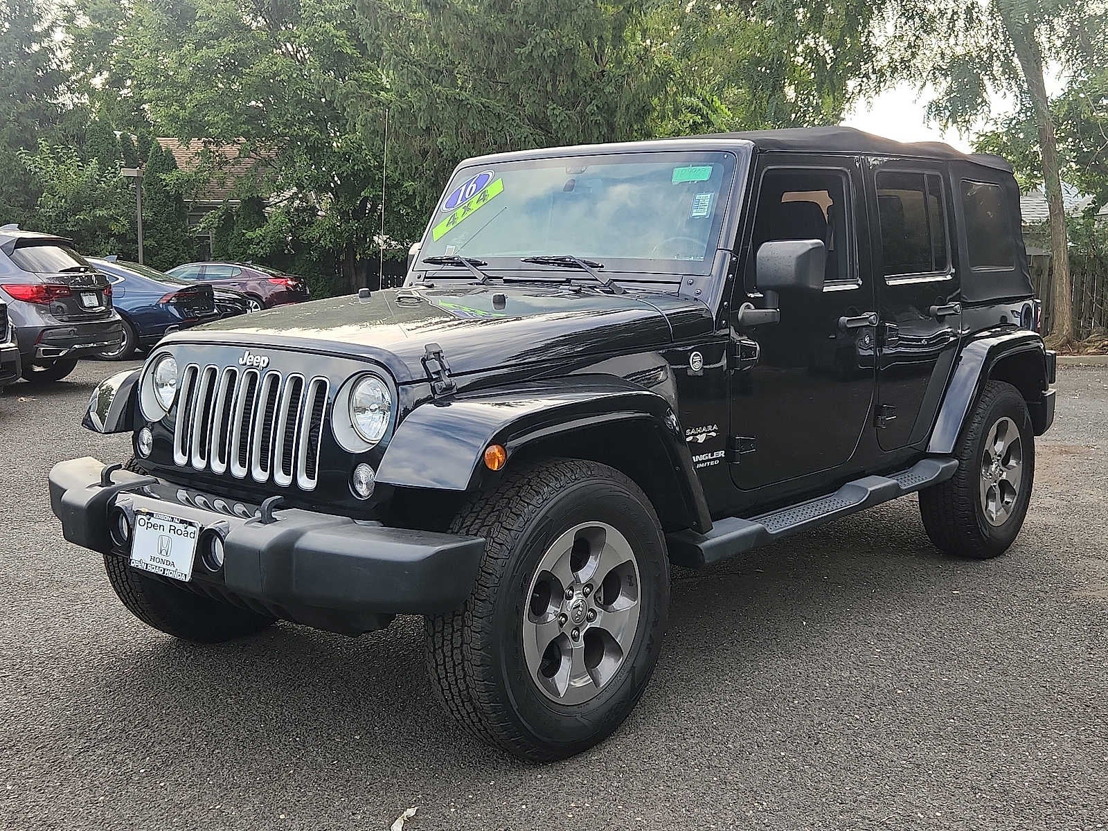 2016 Jeep Wrangler Unlimited Sahara