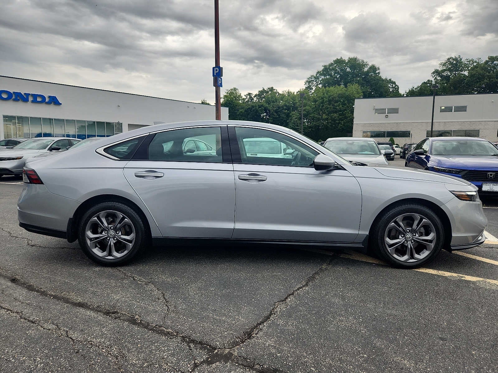 2023 Honda Accord EX