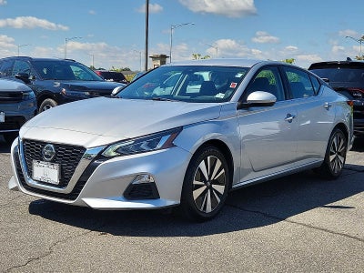 2022 Nissan Altima 2.5 SV