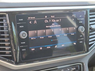 2023 Volkswagen Atlas 3.6L V6 SE w/Technology