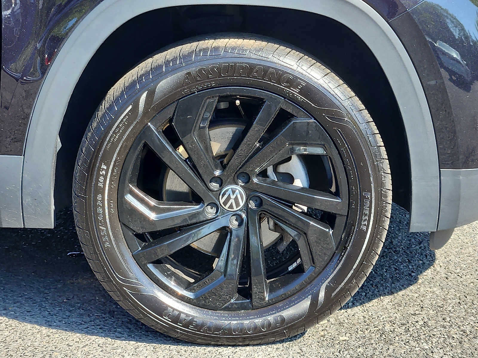 2023 Volkswagen Atlas 3.6L V6 SE w/Technology