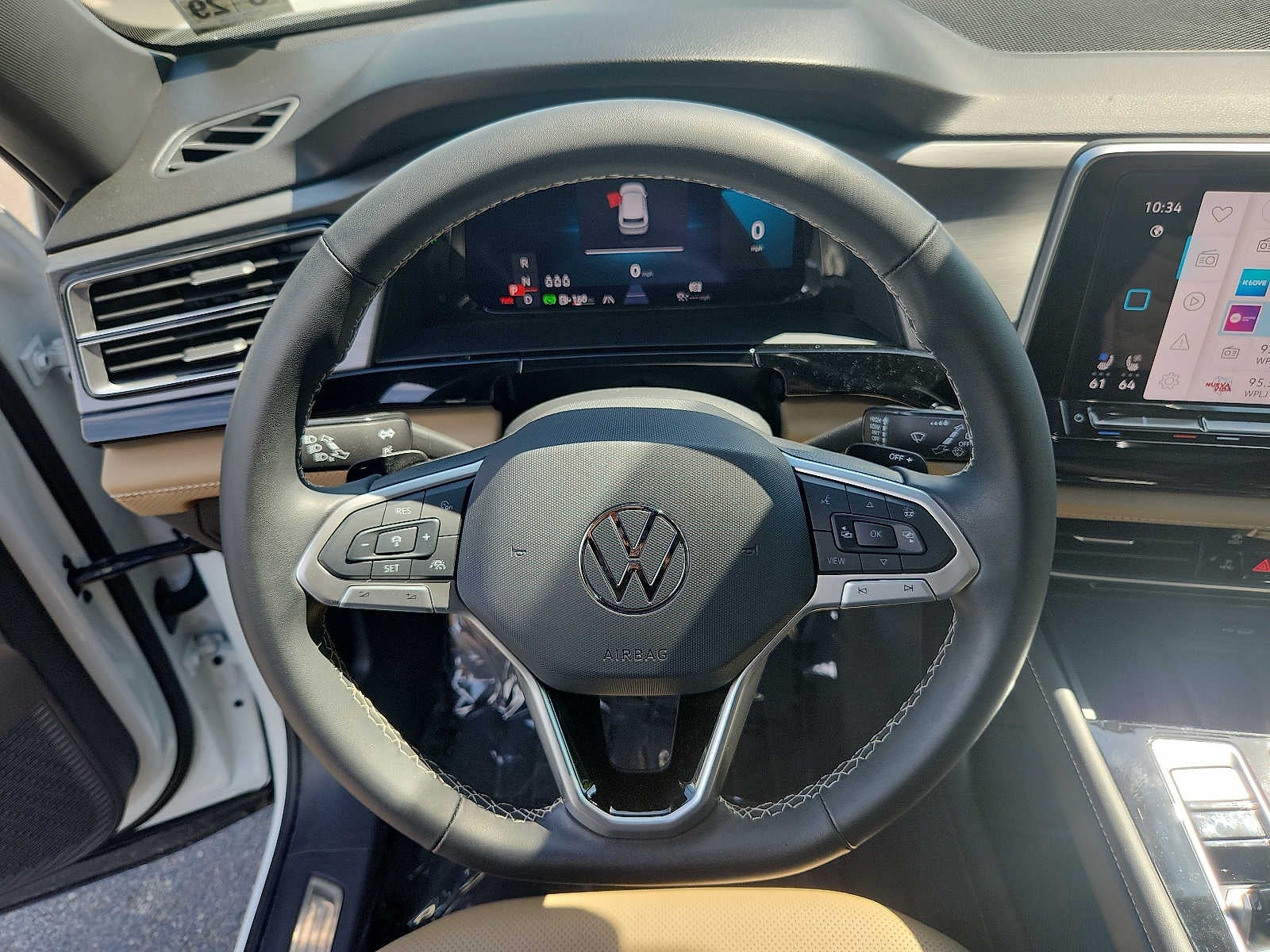 2024 Volkswagen Atlas Cross Sport 2.0T SE w/Technology