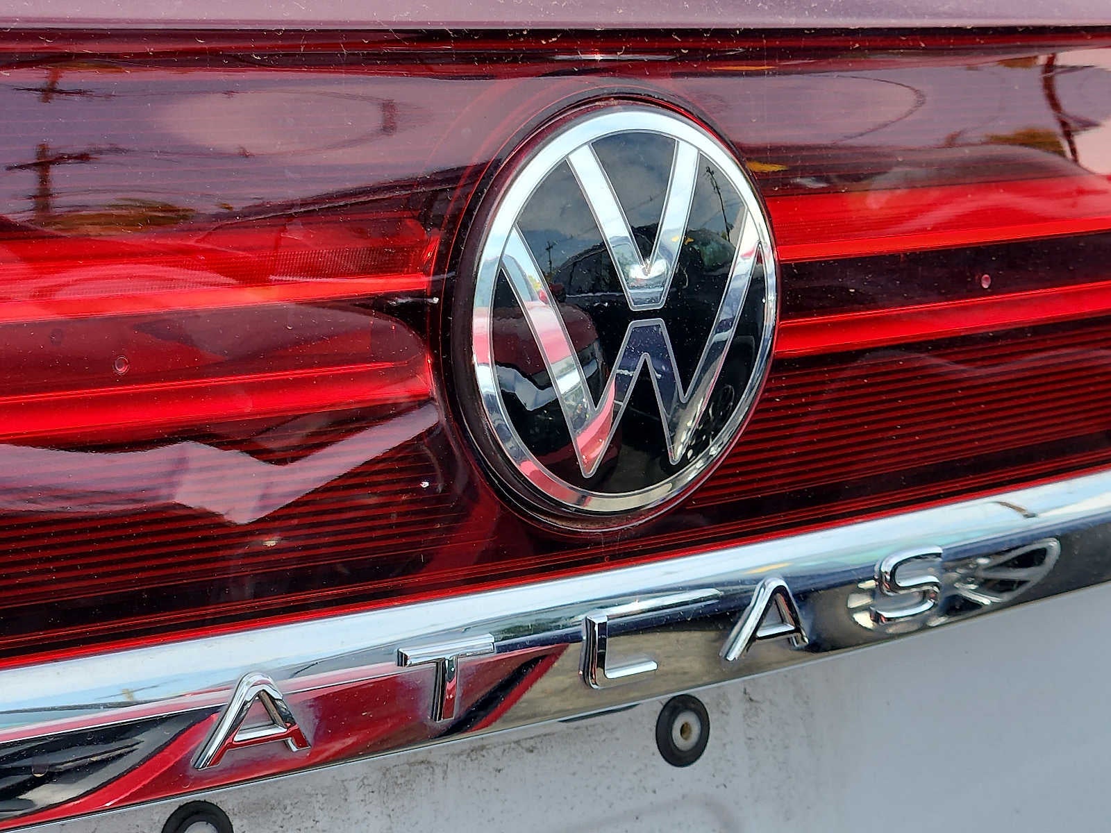 2024 Volkswagen Atlas Cross Sport 2.0T SE w/Technology