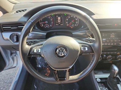 2021 Volkswagen Passat 2.0T R-Line