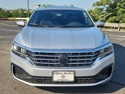 2021 Volkswagen Passat 2.0T R-Line