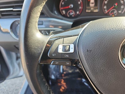 2021 Volkswagen Passat 2.0T R-Line