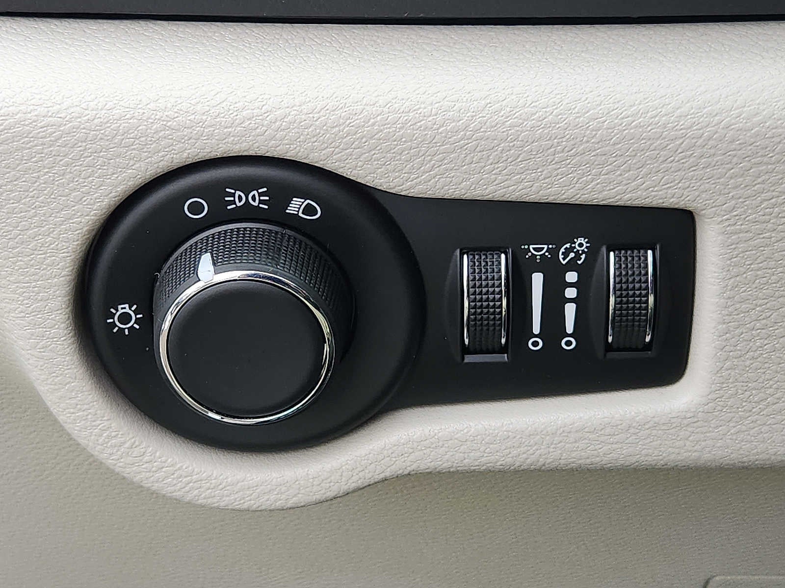 2017 Chrysler Pacifica LX