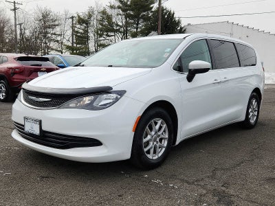 2017 Chrysler Pacifica LX