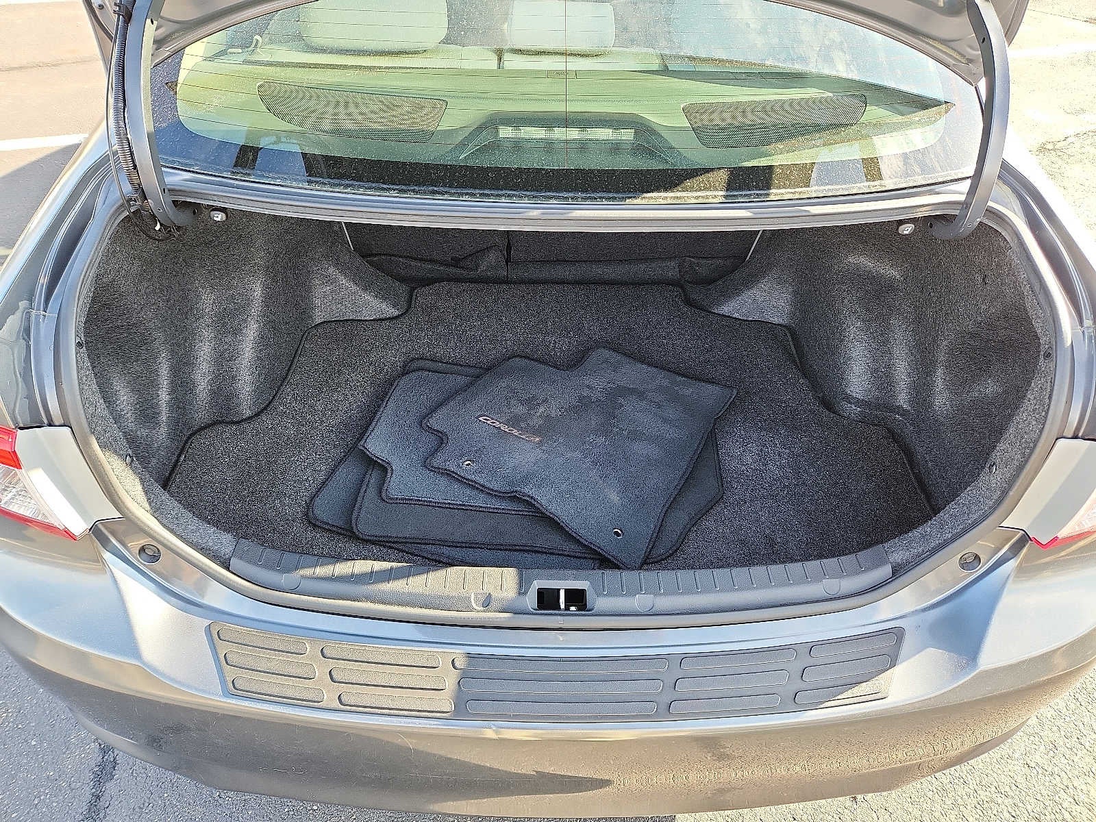 2012 Toyota Corolla LE